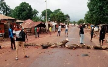 Boké-Société: Des barricades dressées par une bande de jeunes au secteur Yaguissira (Kolaboui)