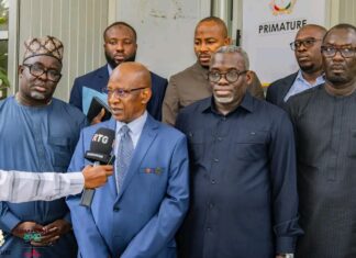 Justice : la Guinée introduit le bracelet électronique