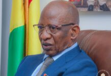 Yaya Kairaba Kaba, un leadership salué : le retour applaudi et ovationné par l’ensemble du personnel du département