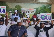 Boké: Le Ministre Savané en tournée de sensibilisation dans les CR de Bintimodia et Kamsar pour un OUI éclatant le 21 Septembre