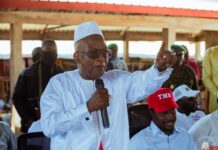 Dinguiraye : Le Ministre Yaya Kaïraba Kaba se dit impressionné par la reconnaissance de la population envers le général Mamadi Doumbouya