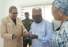 Présidentielle du 28 décembre : le PN-RAVEC dote l’ONASUR-E de 500 tablettes de supervision électorale