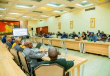 Statut des magistrats : cadres de la Justice et conseillers nationaux examinent un projet de loi clé