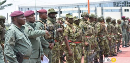 Kinshasa : une parade militaire et policière placée sous le signe de la discipline et du service à la nation
