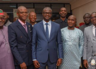 En visite de prise de contact à la CRIEF: le Garde des Sceaux, réaffirme son soutien stratégique et son engagement à renforcer la lutte contre la criminalité économique et financière