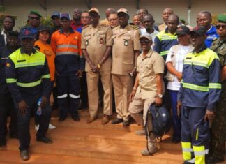 Boké / Administration : le gouverneur, Général Aboubacar Diakité, poursuit sa tournée de prise de contact à Boffa et Fria