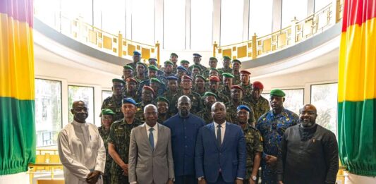 Guinée : cérémonie de port de galons et prestation de serment de hauts cadres au Palais Mohammed V