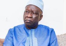 Guinée : Dr Sékou Koureissy Condé appelle à la légalité et au dialogue après la dissolution de 40 partis politiques