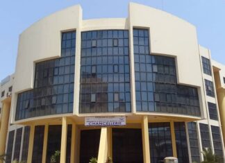 Guinée : le Président Mamadi Doumbouya fixe la nouvelle organisation du Ministère de la Justice et des Droits de l’Homme