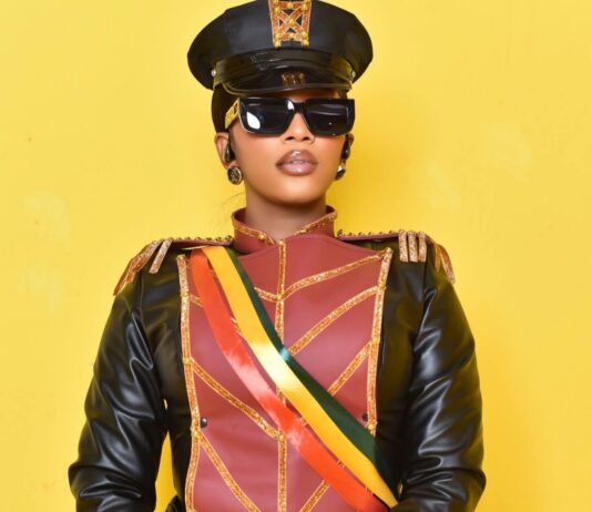 Retrait de la scène musicale : Djelykaba Bintou annonce une décision douloureuse