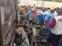Kindia : un grave incendie détruit une partie du hangar du marché de Débélé Carrefour