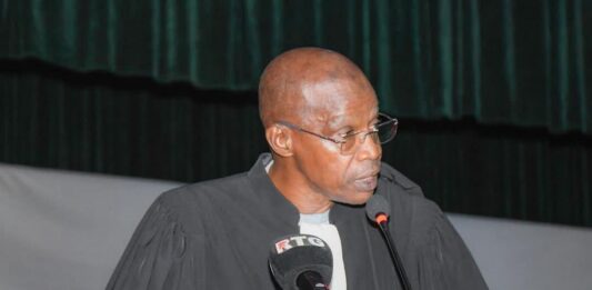 Hommage national au Professeur Maurice Togba Zogbélémou : le Barreau de Guinée salue la mémoire d’un géant du droit