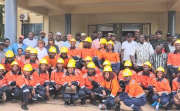 Boké-Emploi : le Cabinet de Formation et d’Expertise Minière (CFEM) lance une formation de 30 jeunes à la conduite de chargeurs et de camions