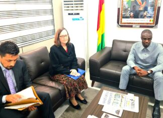 Coopération judiciaire : le ministre de la Justice reçoit la cheffe de mission de l’Ambassade des États-Unis en Guinée