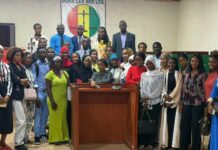 Justice : le TPI de Kaloum accueille 101 étudiants de l’Université Nongo-Conakry pour une immersion professionnelle