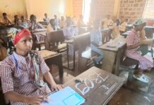 Boké : 29 525 candidats, dont 14 239 filles, affrontent l’examen d’entrée en 7ᵉ année