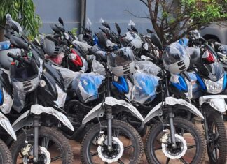 Boké : la DGE dote les chefs de services communaux des élections de 37 motos neuves