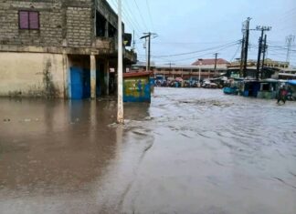Kindia : de fortes pluies provoquent des inondations et d’importants dégâts matériels dans plusieurs quartiers