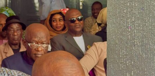 Obsèques de Maître Laye Sano : le Barreau de Guinée rend un vibrant hommage à un avocat d’exception