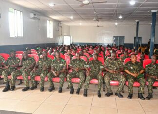 Forces armées guinéennes : l’État-major sensibilise les militaires aux risques liés aux réseaux sociaux
