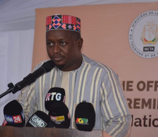 Kindia : le ministre Moussa Moïse Sylla lance les travaux de construction d’un musée régional et d’un centre culturel