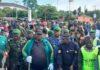 Boké : civils et militaires mobilisés pour assainir la ville avant le 2 octobre