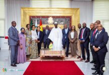 Palais Mohammed V : Mamadi Doumbouya reçoit le vice-président de la Banque mondiale pour l’Afrique de l’Ouest et du Centre