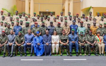 Guinée : le Premier ministre Amadou Oury Bah lance le stage de la première promotion de l’École de guerre