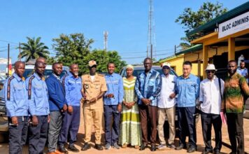 Boffa : Chalco Guinea Company S.A. offre deux pick-up pour renforcer les capacités des services de sécurité